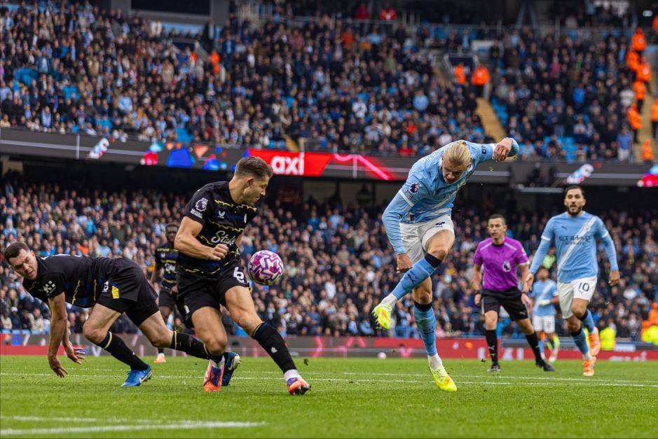 防冷！争冠四强全面出击，伦敦双雄主场无忧，曼城红军客场艰难